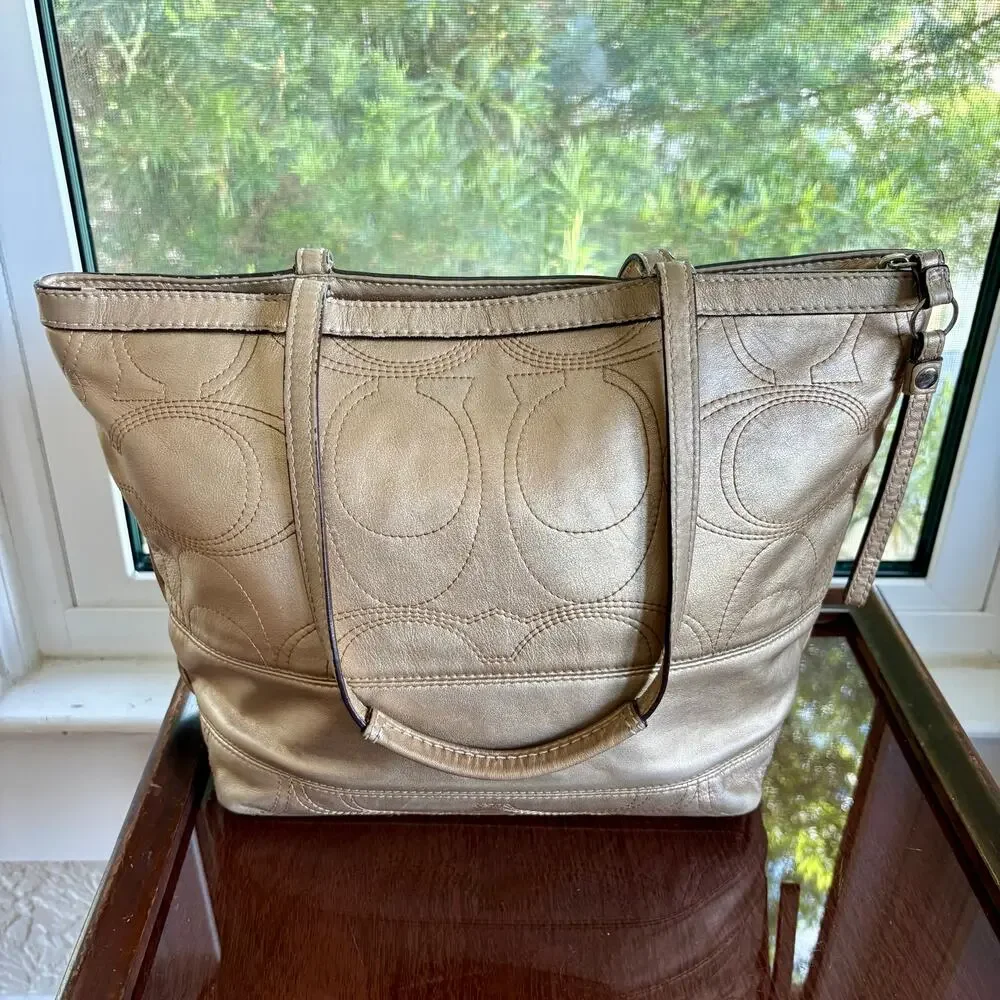 Coach F18877 Gold Metallic Signature Stitch Leather Tote 2011